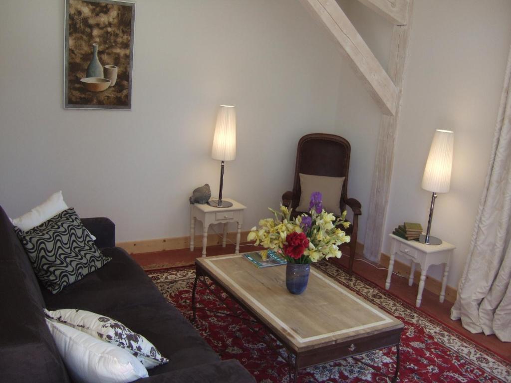 La Belle Epoque Bed and Breakfast Sansac-de-Marmiesse Rum bild
